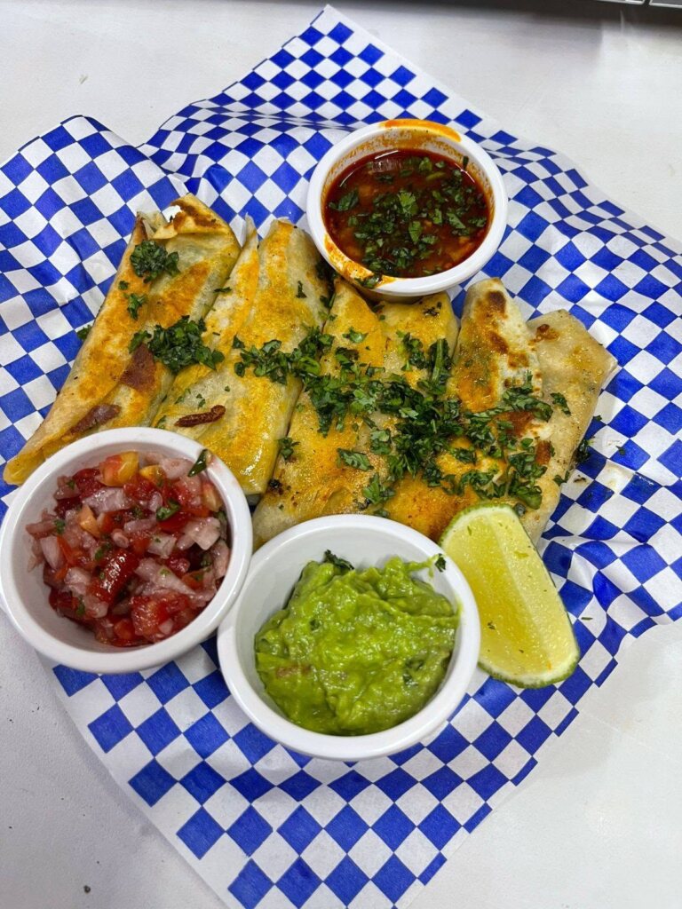 Cena